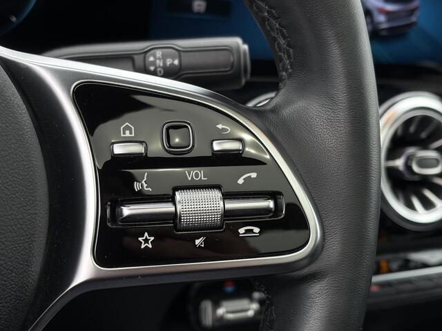 Mercedes-Benz EQA 250 67 kWh |Pano|Distronic|Memory|