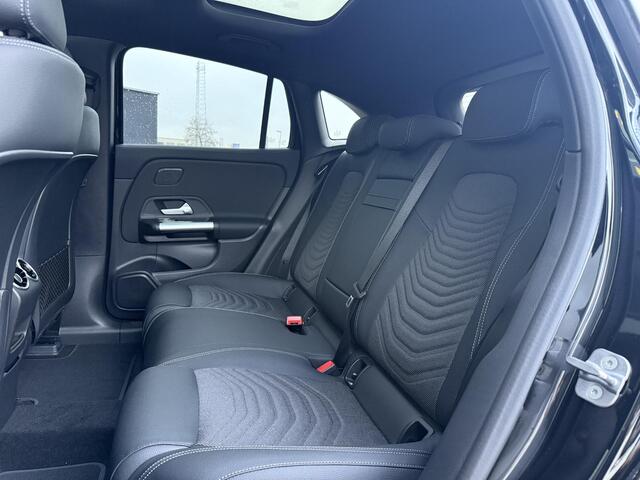 Mercedes-Benz EQA 250+ Business Solution Panorama dak | Trekhaak