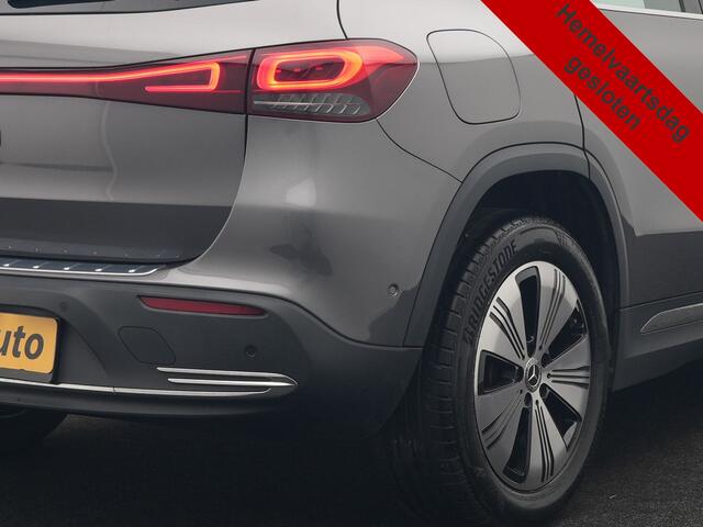 Mercedes-Benz EQA 250 Business Line 66 kWh 191pk Dealer O.H. | Panodak | MBUX Widescreen Navi | Camera | Stoelen & Stuur Verwarmd | Keyless | Blis | Apple Carplay | Sfeerverlichting | Park Assist | Navigatie | DAB | 18''L.M. |