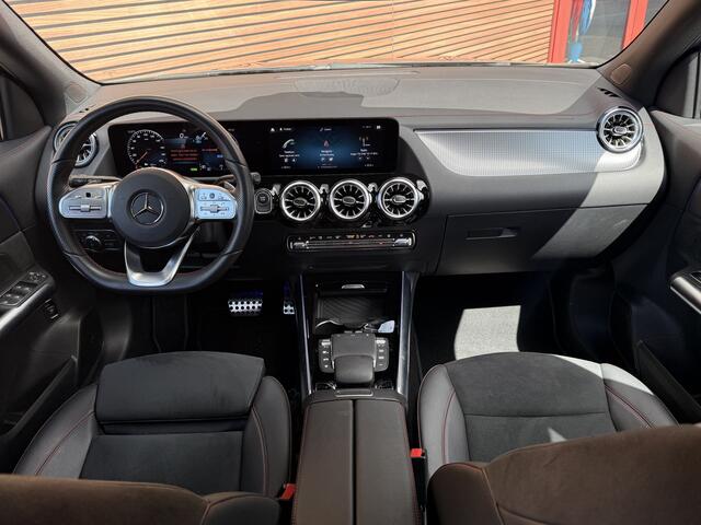 Mercedes-Benz EQA 250 Sport Edition 67 kWh AMG Panoramadak / Trekhaak / SOH 99%