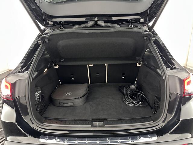 Mercedes-Benz EQA 350 4MATIC Luxury Line 67 kWh [ 3-Fase-11 kW ] (INCL-BTW) *LEATHER | FULL-LED | BLIND-SPOT | WIDESCREEN-DIGI-COCKPIT | HEATED-SPORTSEATS | CAMERA | NAVI-FULLMAP | DAB | AMBIENT-LIGHT | KEYLESS | LANE-ASSIST | 18''ALU*