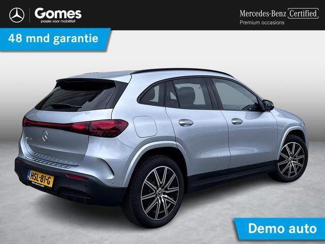 Mercedes-Benz EQA 250+ AMG | Night Pakket | Panoramadak | Trekhaak | Dodehoekassistent | Apple CarPlay | Android Auto | Advanced Sound System | Sfeerverlichting | Stoelverwarming | Achteruitrijcamera | Elektrisch Inklapbare Buitenspiegels