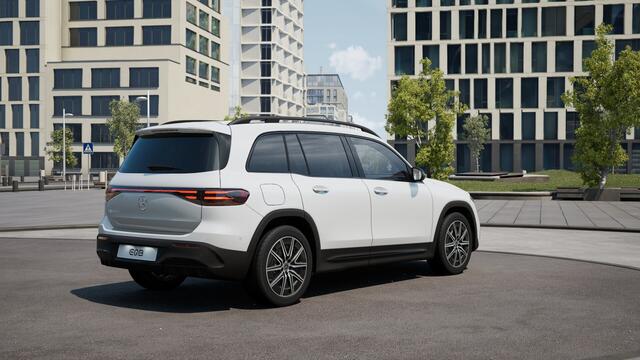 Mercedes-Benz EQB 250+ AMG Line LIMITED 71 kWh | Nightpakket | Parkeerpakket met achteruitrijcamera | KEYLESS-GO comfort pakket | Premium pakket | EASY PACK achterklep | Verwarmde stoelen vooraan | Dodehoekassistent |