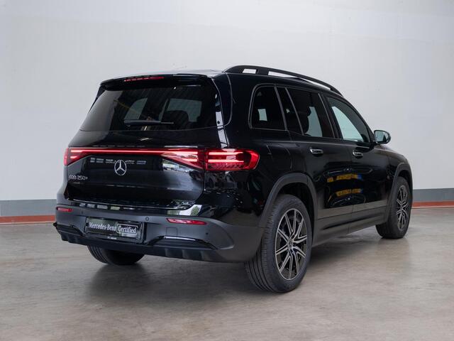 Mercedes-Benz EQB 250+ Business Solution AMG 7p. 71 kWh Panorama dak