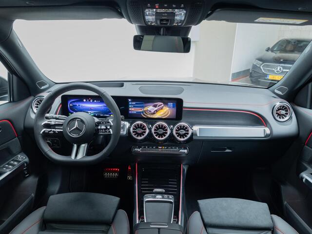 Mercedes-Benz EQB 250+ Business Solution AMG 7p. 71 kWh Panorama dak