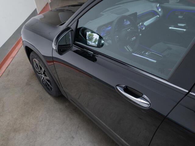 Mercedes-Benz EQB 250+ Business Solution AMG 7p. 71 kWh Panorama dak