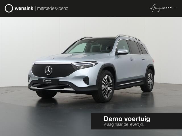 Mercedes-Benz EQB 250+ Luxury Line 71 kWh | Panoramadak | Winter Pakket | Car Play | Sfeerverlichting |