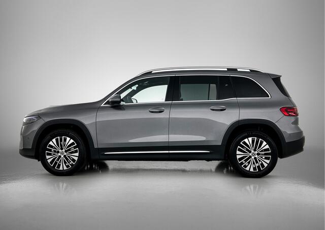 Mercedes-Benz EQB 250+ Business Solution Luxury 7p. 71 kWh | GUARD 360° Voertuigbescherming Plus | EASY PACK achterklep | Parkeerpakket met 360°-camera | Dodehoekassistent | Stoelverwarming voor | Derde zitrij |