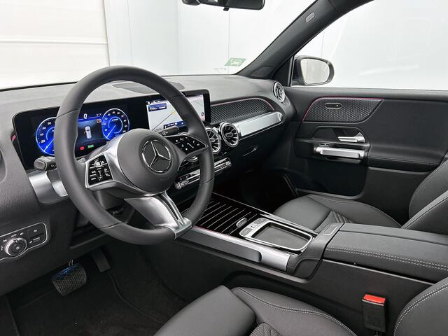 Mercedes-Benz EQB 250+ Business Solution 71 kWh | Parkeerpakket met achteruitrijcamera | EASY PACK achterklep | Sfeerverlichting | Stoelverwarming voor | Licht- en zicht pakket | USB-pakket | Zitcomfortpakket |