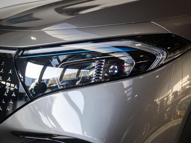 Mercedes-Benz EQB 250+ AMG Line 71 kWh Panorama dak