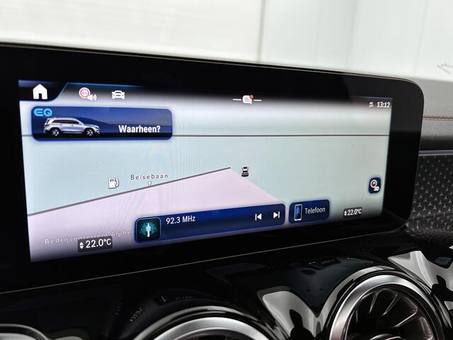 Mercedes-Benz EQB 250+ Business Solution AMG 7p. 71 kWh | Derde zitrij | Memorypakket | Augmented Reality navigatie | Head-up display | Burmester® 3D sound systeem | 360° camera | Panoramaschuifdak |