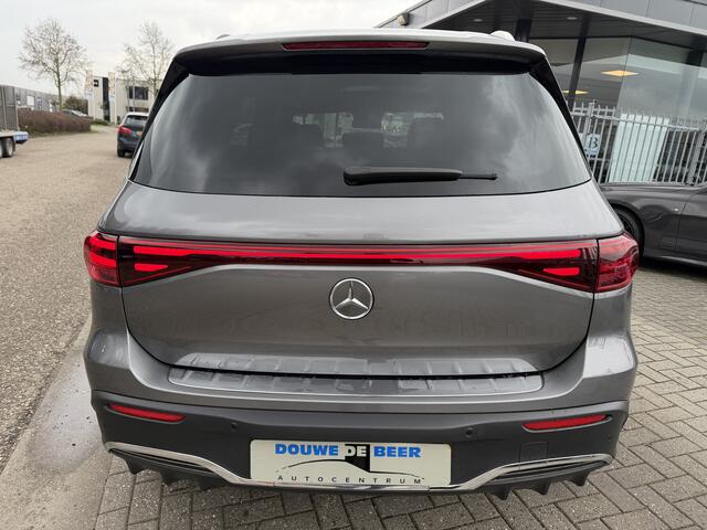 Mercedes-Benz EQB 250+ AMG Line 71 kWh Pano-Dak | Trekhaak | Memory | HUD | FULL