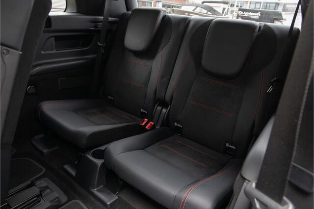 Mercedes-Benz EQB 250+ AMG Premium, Pano, 7 persoons, Head-up, Memory, Key-Less