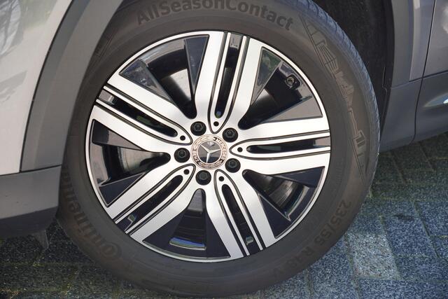 Mercedes-Benz EQB 250+ Luxury Line / Camera / Stoelverwarming / Comforstoel