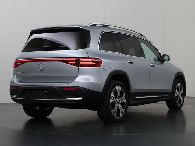 Mercedes-Benz EQB 250+ Luxury Line 71 kWh | 7-Pers | Panoramaschuifdak | Winter-pakket | Elektrisch verstelbare stoelen | 360 graden camera |