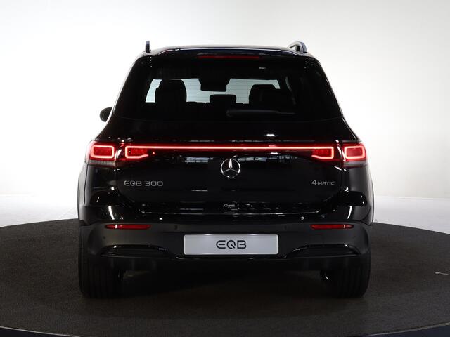 Mercedes-Benz EQB 300 4MATIC AMG Line | 7-persoons | Night | Memory | Panoramadak | Headup | Rijassistentiepakket |