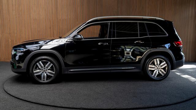 Mercedes-Benz EQB 250 Leer Navi 360° Camera Stoelverwarming PTS LM velgen Zwarte binnenhemel Elektr. bedienbare achterklep BTW auto! SOH: 96,9%