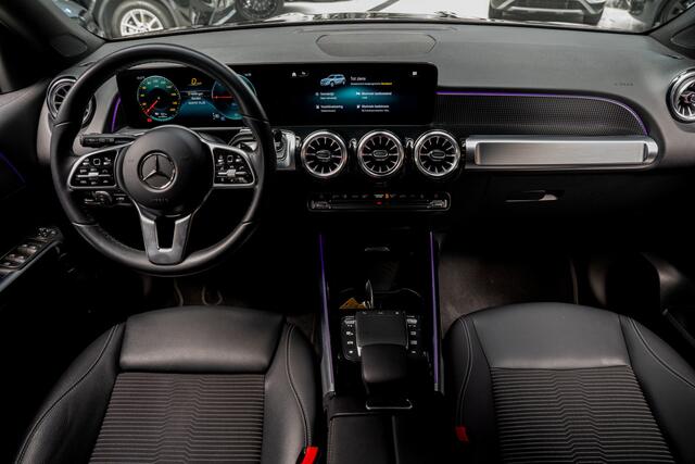 Mercedes-Benz EQB 250 Leer Navi 360° Camera Stoelverwarming PTS LM velgen Zwarte binnenhemel Elektr. bedienbare achterklep BTW auto! SOH: 96,9%