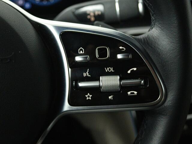 Mercedes-Benz EQC 400 4MATIC Luxury Line 80 kWh | Trekhaak