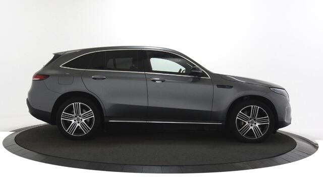 Mercedes-Benz EQC 400 4MATIC Business Solution Luxury 80 kWh SOH 95% / Lederen bekleding / Camera / Navigatie