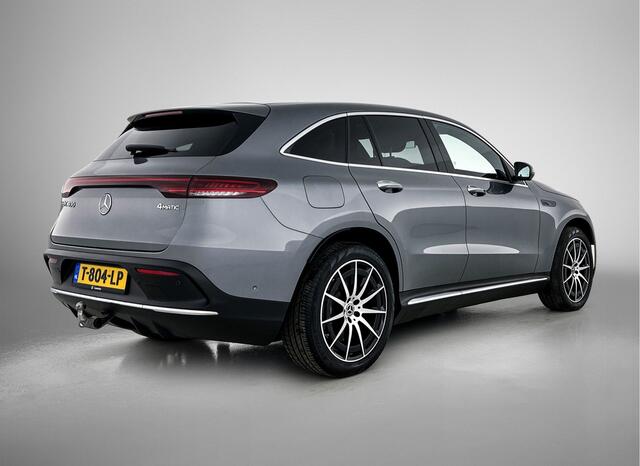 Mercedes-Benz EQC 400 4MATIC AMG Line 80 kWh | Schuifdak | Trekhaak | Distronic | Memory | Alarm | Car Play | Head Up Display | Inclusief 24 maanden Mercedes-Benz Certified garantie voor Europa.