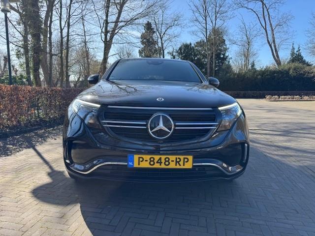 Mercedes-Benz EQC 400 4matic Amg Line 80 Kwh SOH 96,3%/Schuif-kanteldak/Trekhaak/360Camera