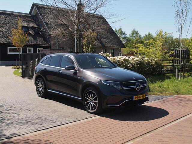Mercedes-Benz EQC 400 4MATIC Business Solution AMG 80 kWh | Schuifdak | Trekhaak | Head-Up Display | Burmester | 360 Camera | NL-Auto |