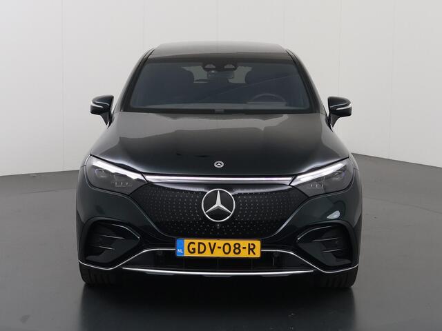 Mercedes-Benz EQE SUV 350+ AMG Line 91 kWh | Panoramadak | Achterasbesturing | Trekhaak | Burmester | Keyless | Memory | Digital Light |