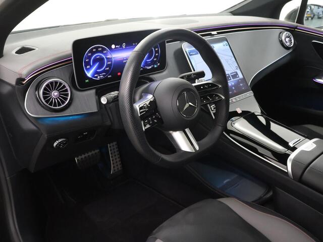 Mercedes-Benz EQE 300 AMG Line 89 kWh | Sfeerverlichting | Panoramadak | Rode gordels | Memory |