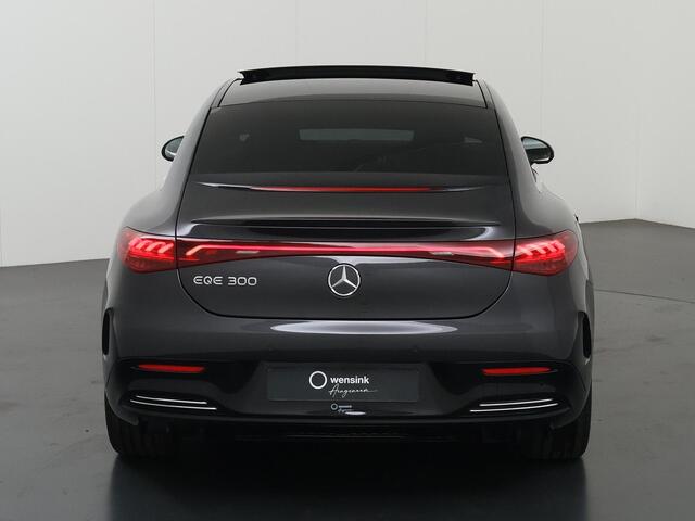 Mercedes-Benz EQE 300 AMG Line 89 kWh | Panoramadak | Memory | Sfeerverlichting |