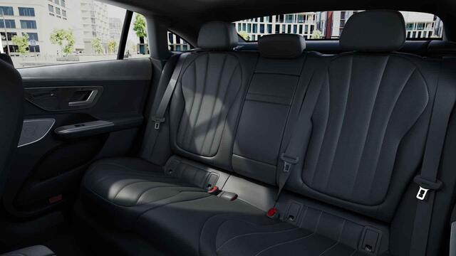 Mercedes-Benz EQE 350+ Luxury Line 91 kWh | Panoramadak | Burmester 3D | Memory | Digital Light | 360 graden camera | Keyless | 21" lichtmetalen velgen |