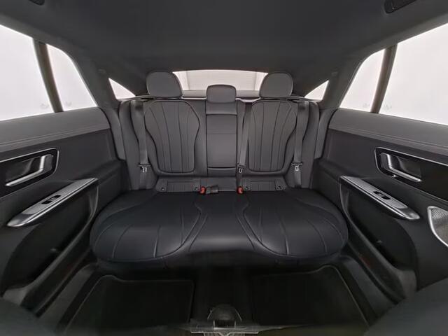 Mercedes-Benz EQE 300 89 kWh Trekhaak Memory Burmester Stuurverwarming Stoelverwarming