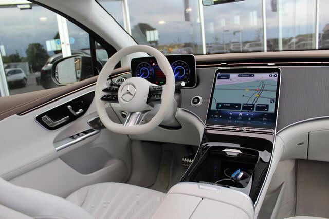 Mercedes-Benz EQE SUV 350+ AMG Line 96 kWh Pano | Trekh | Burmester