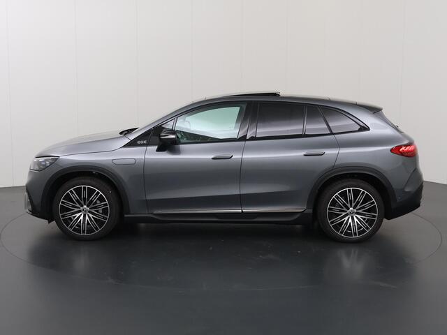Mercedes-Benz EQE SUV 300 AMG Line 91 kWh | Nieuwprijs 106.261 euro | Panoramadak | Massage | Digital light | Meesturende achteras |