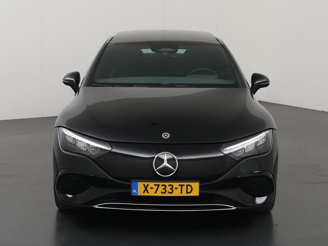Mercedes-Benz EQE 300 Business Edition 89 kWh | Navigatie | Parkeercamera | Stoelverwarming | Keyless Go |