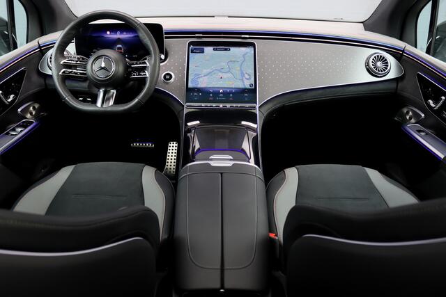 Mercedes-Benz EQE SUV 350 4MATIC AMG Line 91 kWh | Distronic+ | Panoramadak | Memory | Burmester | Digital Light | Trekhaak | Surround Camera | 22kW | Warmtepomp | Keyless Go |