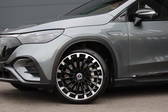 Mercedes-Benz EQE SUV 300 AMG Line Premium 91 kWh | Hyperscreen | Luchtvering | Distronic+ | Trekhaak | Verwarmd Stuurwiel | Burmester | Panoramadak | Digital Light | Surround Camera |