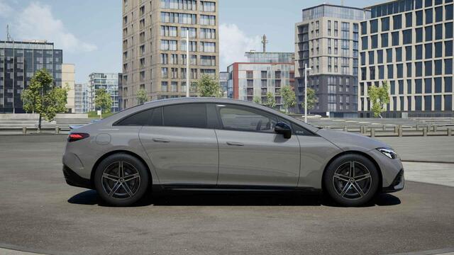 Mercedes-Benz EQE 300 AMG Line 89 kWh | Night | Voor en achter stoelverwarming | Luchtvering | Trekhaak | Achteruitrijcamera |