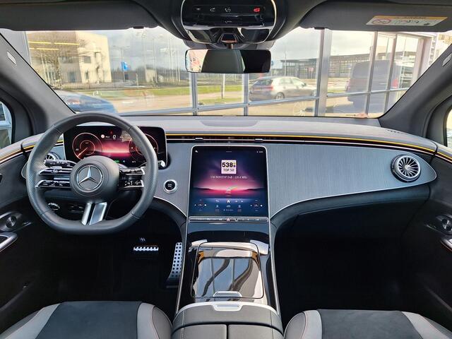 Mercedes-Benz EQE SUV 300 Sport Edition 91 kWh | Panoramadak | Burmester | Night pakket | Rijassistentiepakket | 360° Camera | Memory pakket | Stoelverwarming voor + achter | Sfeerverlichting | Achterasbesturing | Dodehoekassistentie | Keyless-GO | Elektrische achterklep
