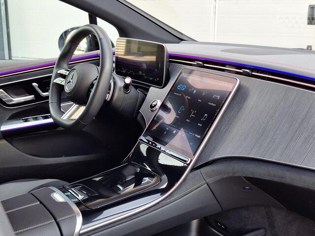 Mercedes-Benz EQE 300 AMG Line | Premium Pakket | Night Pakket | Rijassistentie Pakket Plus | Akoestisch Comfortpakket | Trekhaak | Burmester 3D Surround Sound | 360° Camera | DISTRONIC Afstandsassistent | Verkeersbordenassistent | DIGITAL LIGHT | Elektrisch Verstelbare St