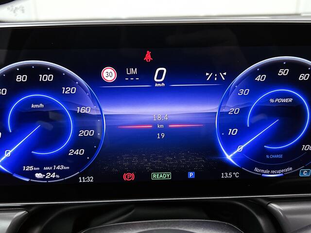 Mercedes-Benz EQE SUV 350+ Sport Edition 96 kWh | Winterpakket | Nightpakket | Displaypakket | Spiegelpakket | Parkeerpakket met 360°-camera | DIGITAL LIGHT met projectiefunctie | Trekhaak | Head-up display | Burmester® 3D-surround sound | Sierdelen lasercut van achteren v