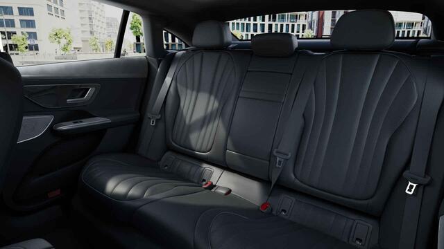 Mercedes-Benz EQE 300 Luxury Line 89 kWh | Burmester | Panoramadak | Memory | 360 camera |