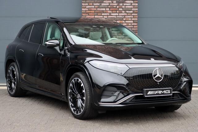 Mercedes-Benz EQS SUV 450 4MATIC AMG Line 118 kWh | Facelift | Hyperscreen | Achterasbesturing | Airmatic | Distronic+ | Massage | Burmester | Trekhaak | Verwarmd Stuurwiel | HUD | Stoelventilatie |