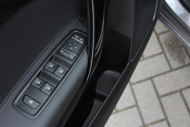 Mercedes-Benz EQT 200 style | camera | 2 schuifdeur