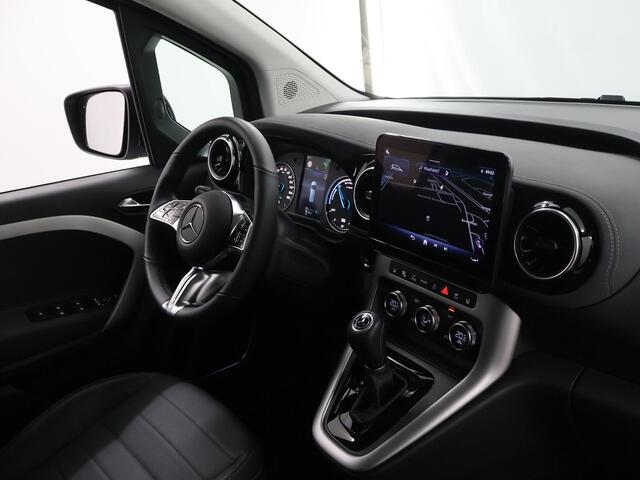 Mercedes-Benz EQT Tourer 200 L2 Premium 45kWh | 28.650,- incl. Btw | 7-Zitplaatsen | Navigatie | Apple en Android Carplay | Winterpakket | Schuifdeuren L+R | LED Koplampen |
