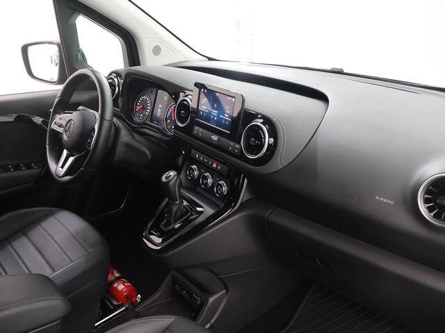 Mercedes-Benz EQT Tourer 200 L1 Premium Plus 45kWh | 23.000,- excl. BTW | Navigatie | Dodehoekwaarschuwing | Parkeerpakket met achteruitrijcamera | Carplay | Stoelverwarming | Privacyglass | LED Verlichting | Certified
