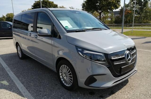 Mercedes-Benz EQV 300 L2 90 kWh Nieuw Model 47.500 EX BTW 7-zitter Distronic LED WideScreen Stoelverwarming Camera