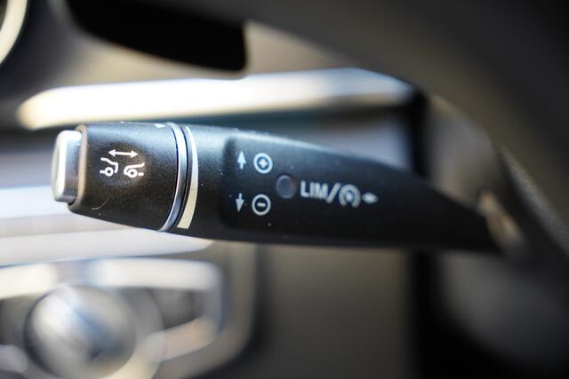 Mercedes-Benz EQV 300 L2 Avantgarde 90 kWh / Elk Deuren / 8 Persoons / Camera / Distronic /