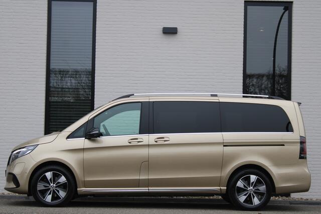 Mercedes-Benz EQV 300 L2 / AMG / New Model / Luchtvering / 7-Persoons / Burmester / Vol Opties / NIEUWSTAAT