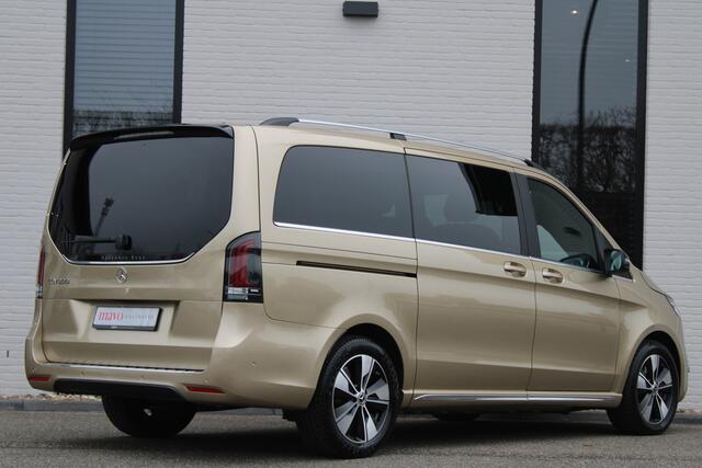 Mercedes-Benz EQV 300 L2 / AMG / New Model / Luchtvering / 7-Persoons / Burmester / Vol Opties / NIEUWSTAAT
